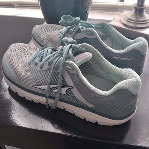 Altra Provision 4 Ice Flow Blue -15 miles of wear!